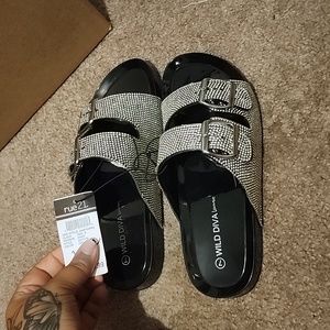 Rue 21 sandals